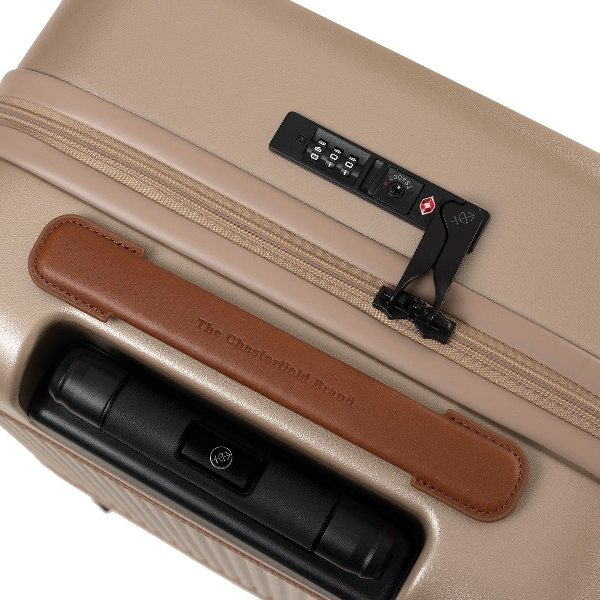 
Tailored Rib Cuffs & Hem Craftsmanship Construction Detail on Hand Luggage Suitcase Zuna da Donna da Donna