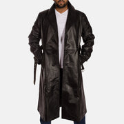 
Hooligan Nero Trench in Pelle da Uomo - Vista laterale che mostra il taglio ergonomico delle maniche
