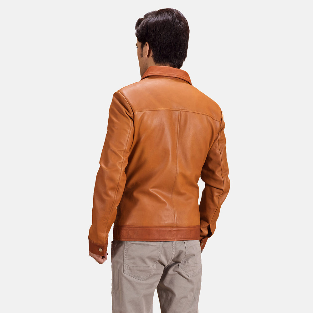 Tan Brown Sheepskin Leather Biker Jacket - Vista posteriore Showing Tailored Shoulder Fit &amp; Clean Hemline