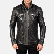 
Dettaglio ravvicinato of High neck Band & Zipper Hardware on Hudson Black Leather Biker Jacket
