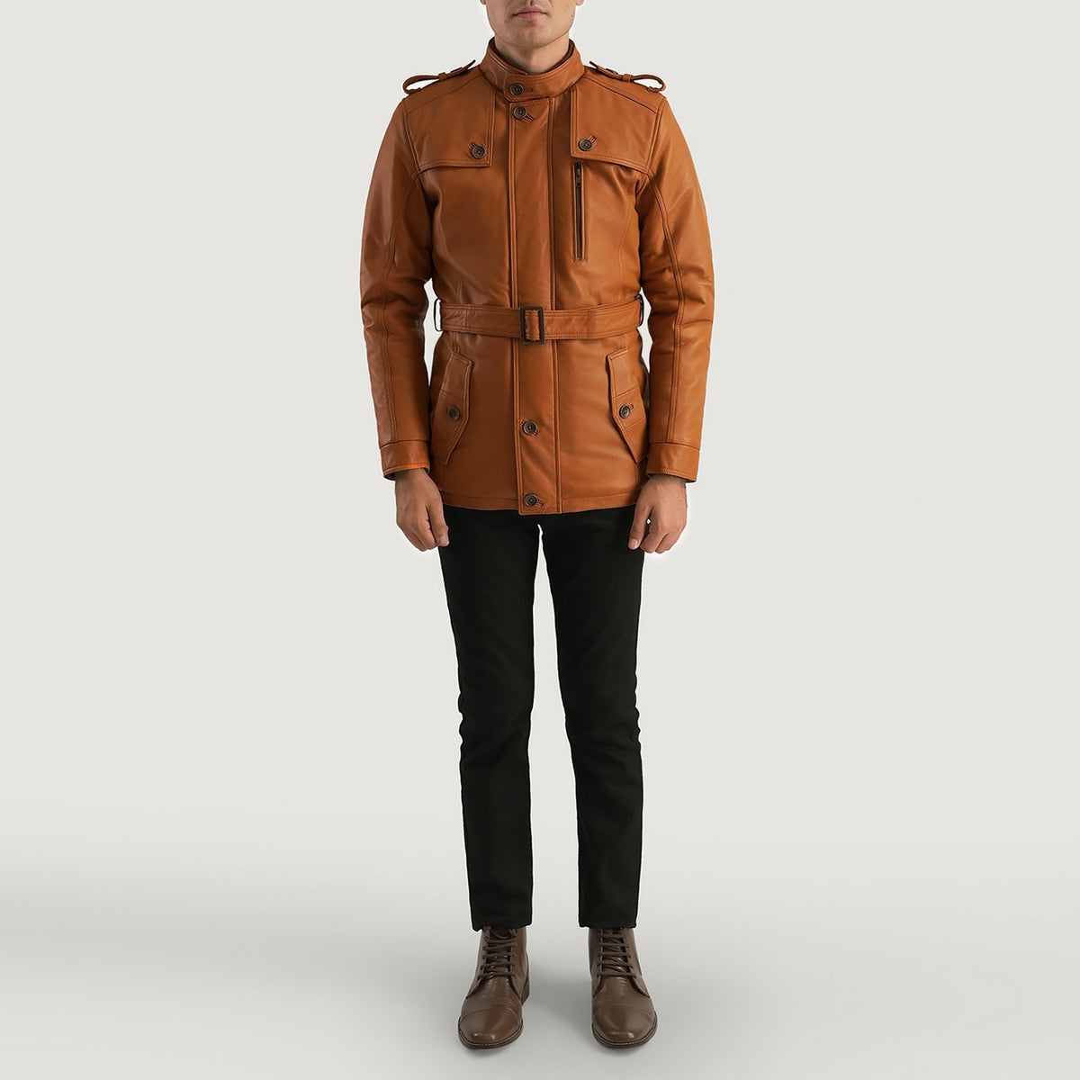 
Hunter Cuoio Marrone Fur Giacca in Pelle da Uomo - Vista laterale che mostra il taglio ergonomico delle maniche