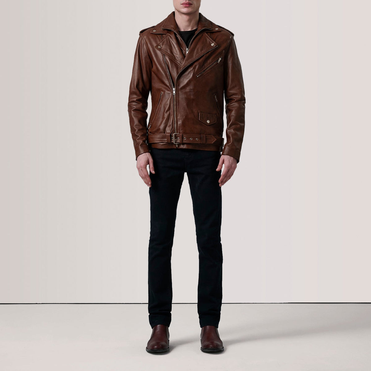 
Distressed Brown Sheepskin Burnished Biker Jacket - Vista posteriore con spalle definite e orlo pulito