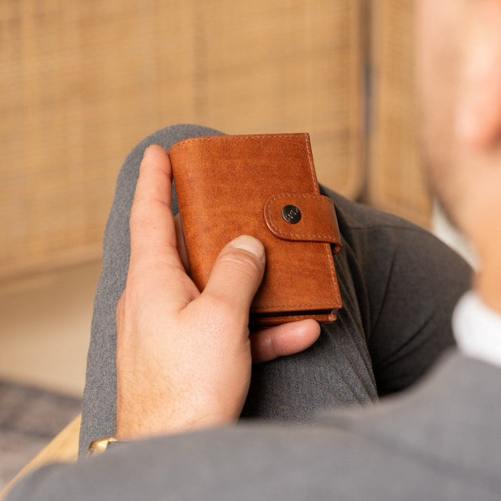 Barrea Full-Grain Leather Card Holder da Donna – Vista prodotto alternativa 2