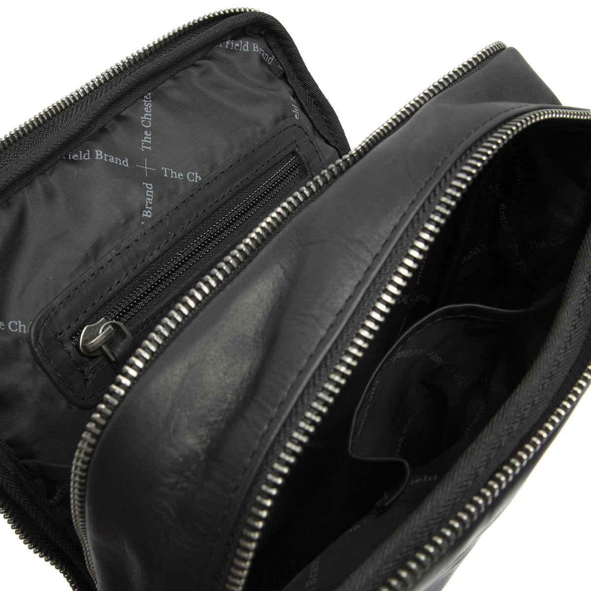 Alva Full-Grain Leather Crossbody Bag da Uomo - Structured Side Profile Showing Gusset Depth &amp; Expansion Capacity