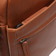 
Anzora Borsa a tracolla in pelle pieno fiore – alternate product view 3