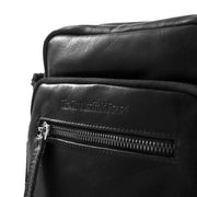 
Solid Antique Brass Hardware & Heavy-Duty Dual Zipper Detail on Birmingham Borsa a tracolla in pelle pieno fiore