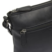 
Classic 100% Full-Grain leather Bag - Prospettiva posteriore con spallacci in pelle rinforzati