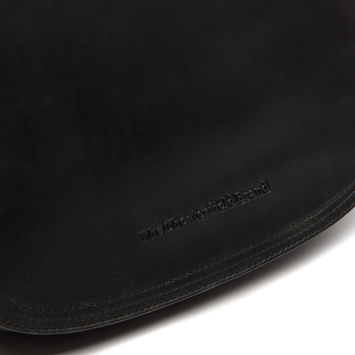 Solid Antique Brass Hardware &amp; Heavy-Duty Dual Zipper Detail on Everglades Full-Grain Leather Crossbody Bag da Donna