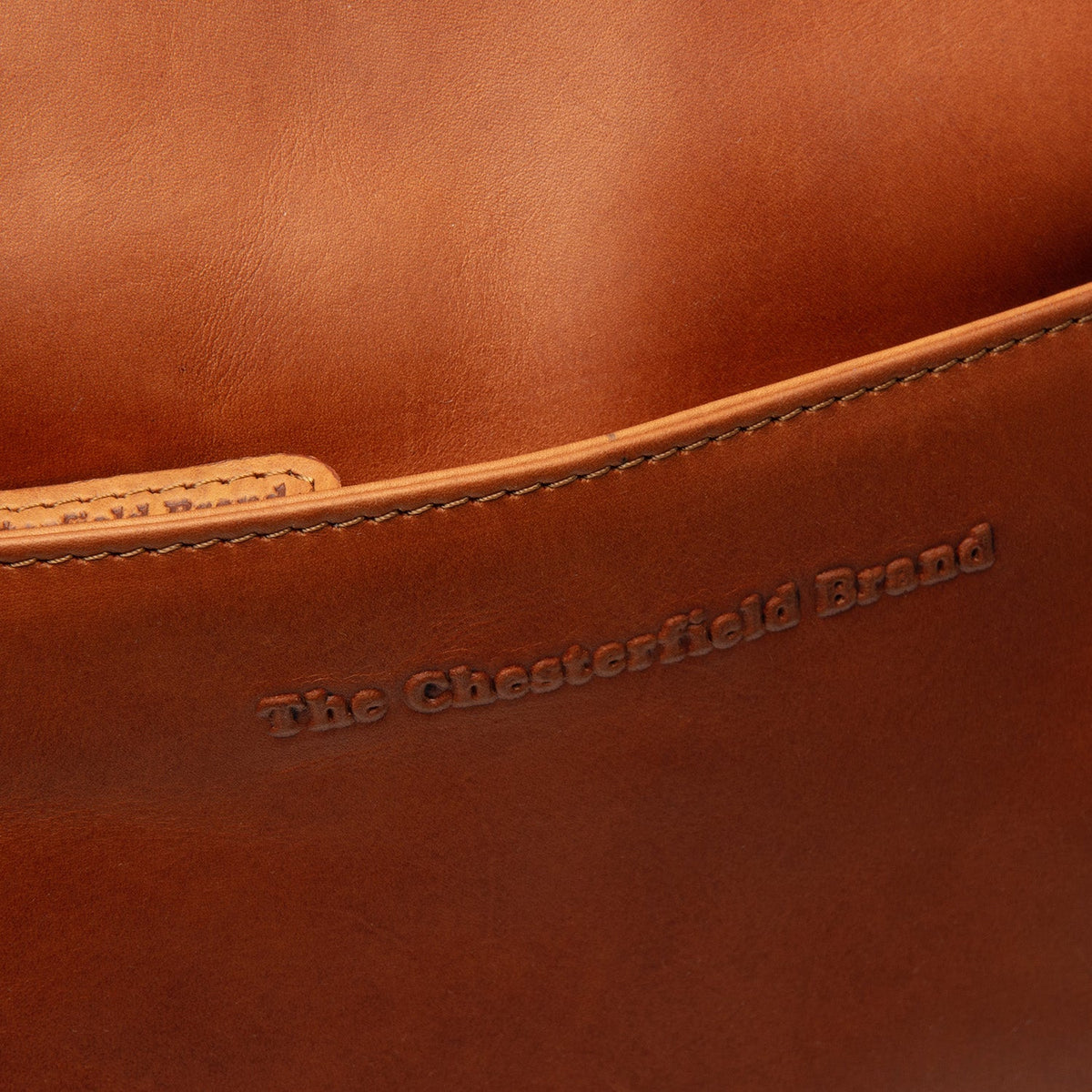 
Lunton Borsa a tracolla in pelle pieno fiore – alternate product view 2