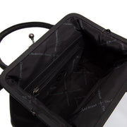 
Dettaglio ravvicinato of Classic Collar & Heavy-Duty Zipper Hardware on Chili Borsa a mano in pelle pieno fiore