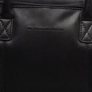 Classic 100% Full-Grain leather Goods - Vista posteriore Showing Tailored Shoulder Fit &amp; Clean Hemline