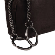 Styled Fit Perspective of Corey Full-Grain Leather Key Case da Donna on Model - Natural Daylight Drape