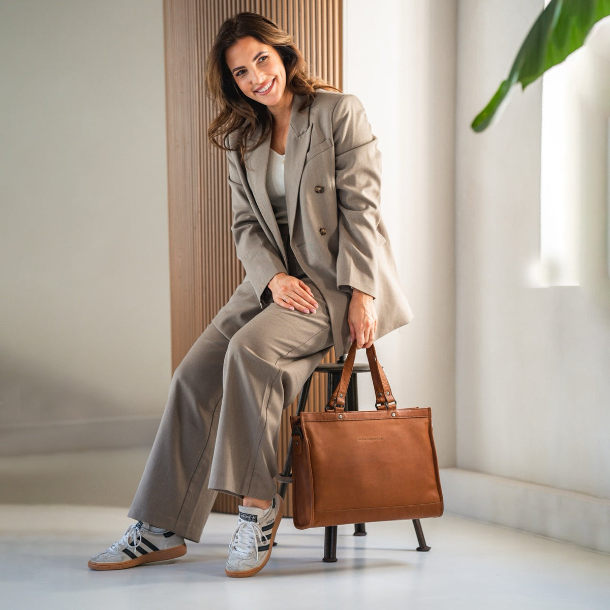 Manly Full-Grain Leather Laptop Bag – Vista prodotto alternativa 3