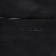 
Dettaglio ravvicinato of Classic Collar & Heavy-Duty Zipper Hardware on Alesund Pelle Pieno Fiore Phone Bag