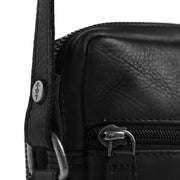 Tailored Rib Cuffs &amp; Hem Craftsmanship Construction Detail on Hamilton Full-Grain Leather Phone Bag da Donna