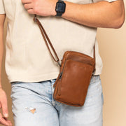 Hamilton Full-Grain Leather Phone Bag da Donna – Vista prodotto alternativa 2