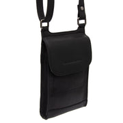 
Nebra Pelle Pieno Fiore Phone Bag in classica vera pelle pieno fiore 100% - Vista frontale e silhouette sartoriale | Acquista online