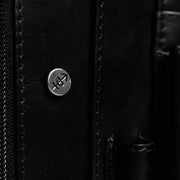 Leather Portfolio Barnet da Donna - Lateral Side Profile View Showing Sleeve Cut &amp; Athletic Taper Fit