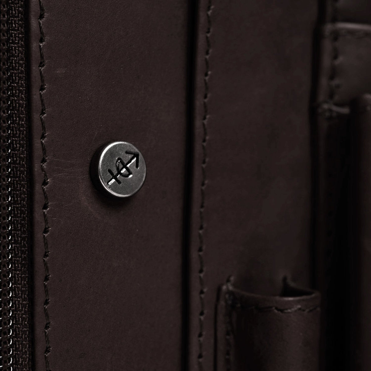 Brown Leather Portfolio Barnet da Donna, detail view 1