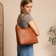 
Amelia Borsa a spalla in pelle pieno fiore – alternate product view 2