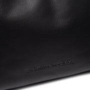 Vista interna Showing Dedicated Padded Laptop Sleeve &amp; Multi-Compartment Organization