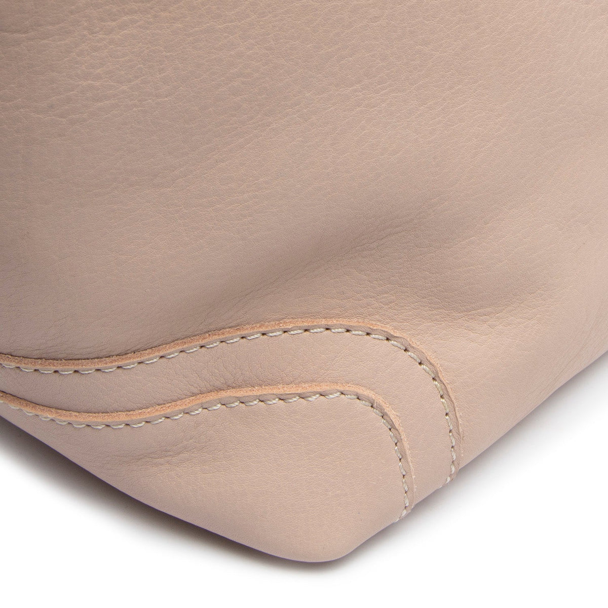 
Vista interna Showing Dedicated Padded Laptop Sleeve & Multi-Compartment Organization