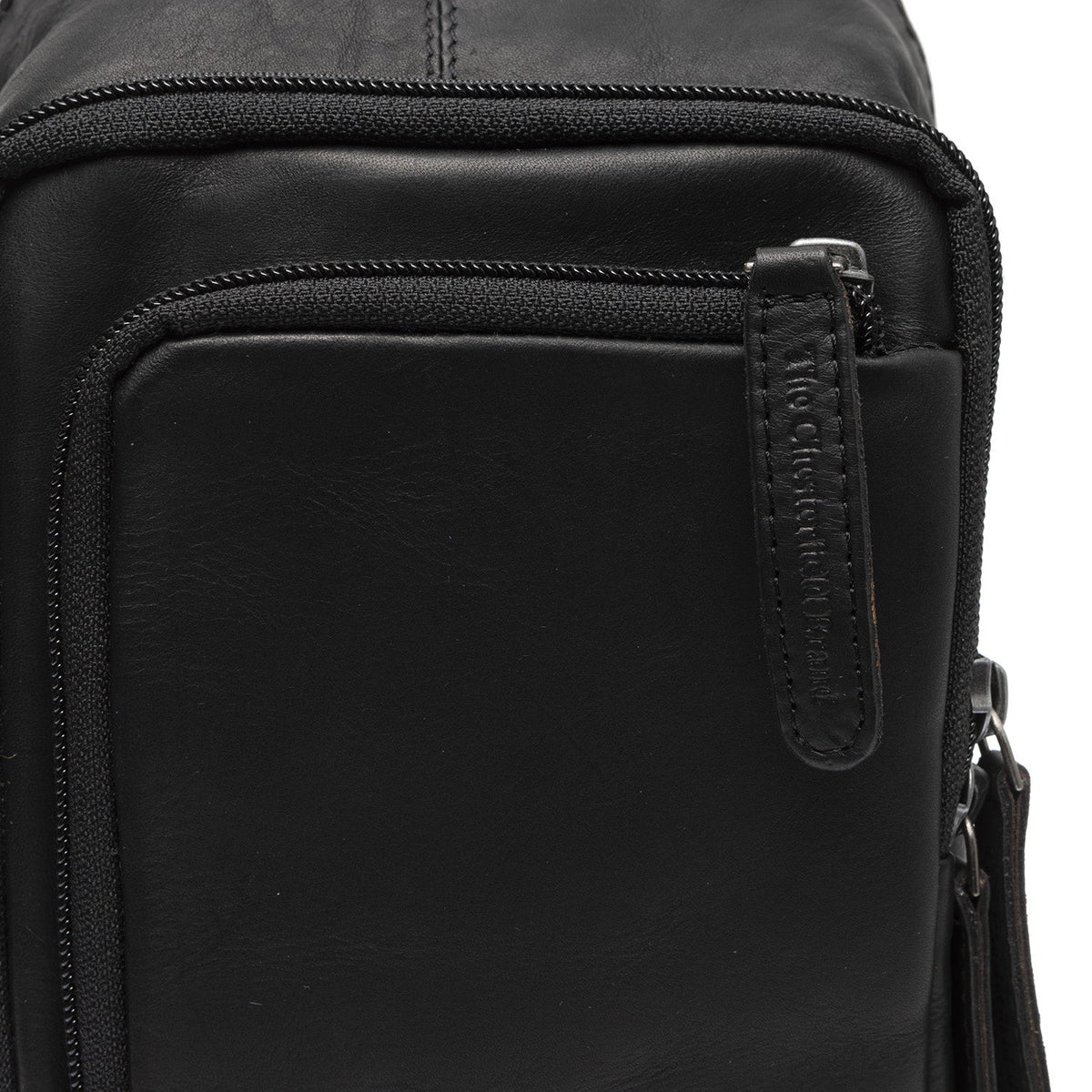 Solid Antique Brass Hardware &amp; Heavy-Duty Dual Zipper Detail on Leather Sling Bag Riga da Donna