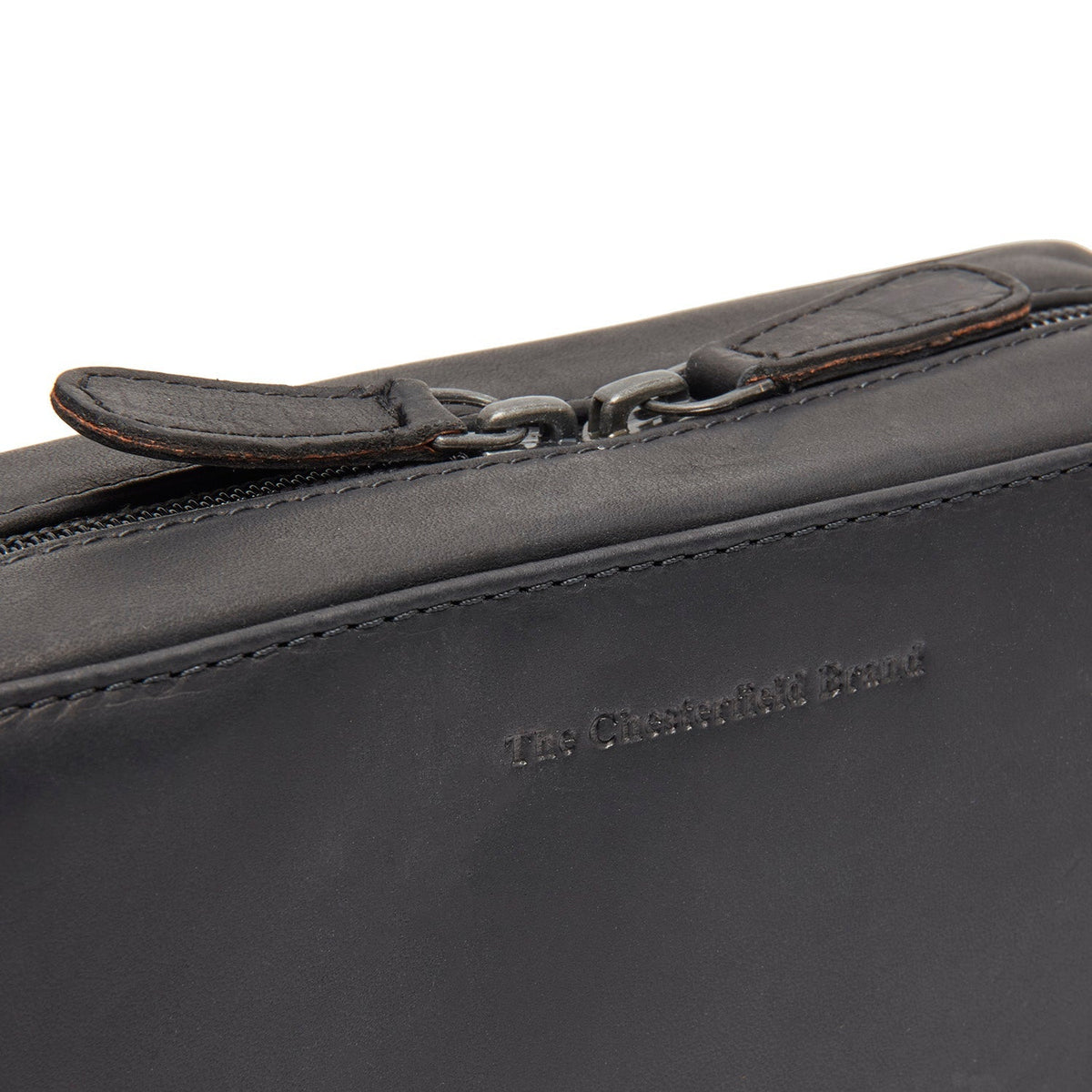 Leather Tech-Organizer Ardan da Donna - Lateral Side Profile View Showing Sleeve Cut &amp; Athletic Taper Fit