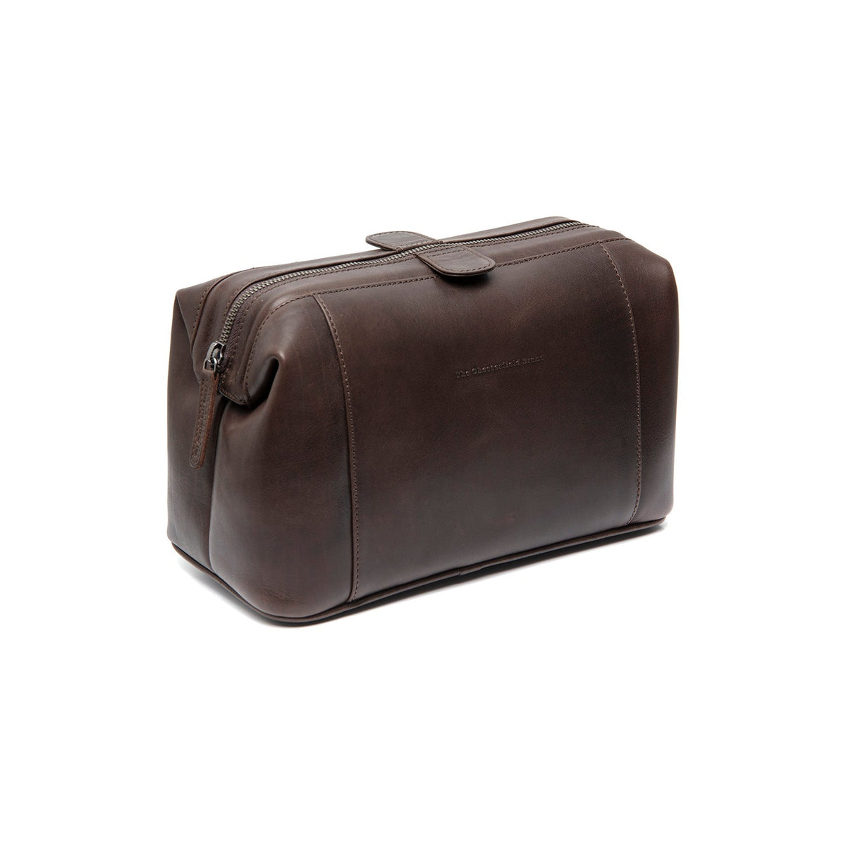 Styled Fit Perspective of Biassa Full-Grain Leather Toiletry Bag da Donna on Model - Natural Daylight Drape
