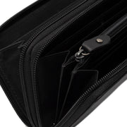 Solid Antique Brass Hardware &amp; Heavy-Duty Dual Zipper Detail on Hadley Full-Grain Portafoglio in Pelle da Donna
