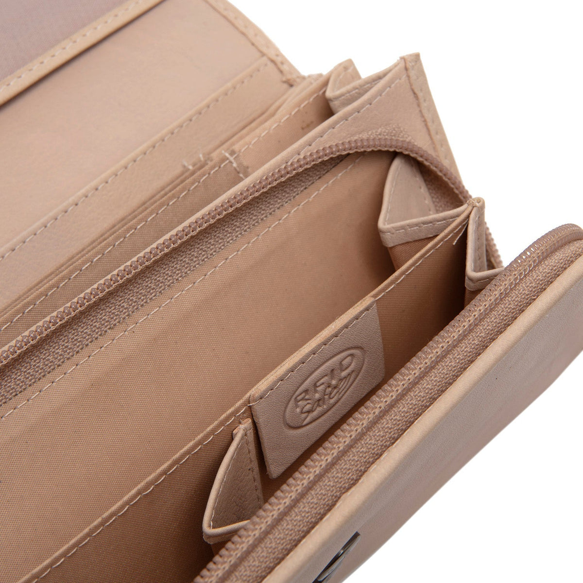 Vista interna Showing Dedicated Padded Laptop Sleeve &amp; Multi-Compartment Organization