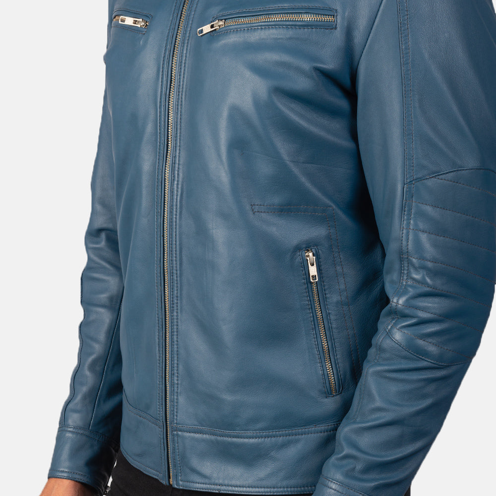 Vista interna Showing Quilted viscose lining &amp; Dual Inside Utility Storage Pockets