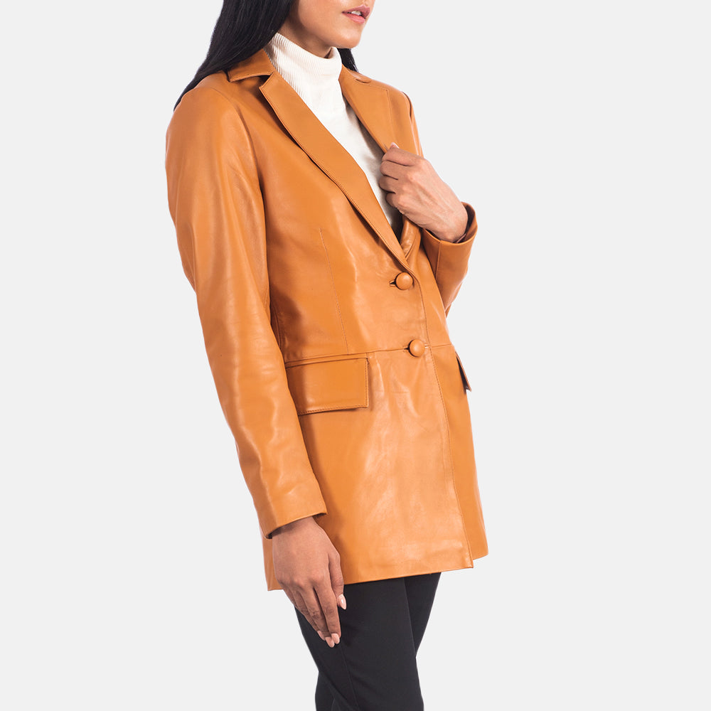 Tan Brown Sheepskin leather Blazer - Vista posteriore Showing Tailored Shoulder Fit &amp; Clean Hemline