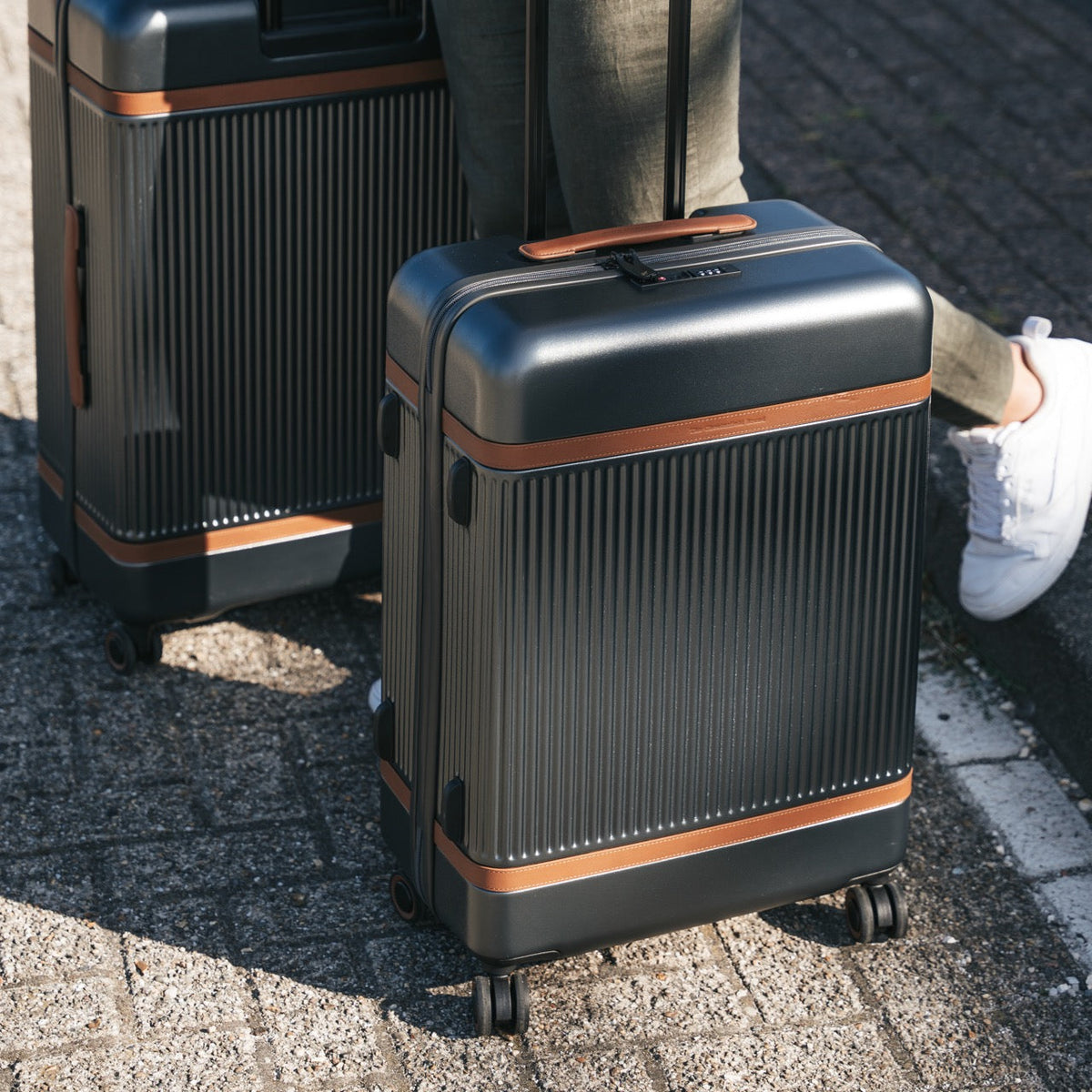 Medium Suitcase Zuna da Donna – Vista prodotto alternativa 3