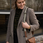 Green 100% Full-Grain leather Goods - Vista posteriore Showing Tailored Shoulder Fit &amp; Clean Hemline