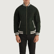 Dettaglio ravvicinato of Varsity collar &amp; Zipper Hardware on Pascal Verde Suede Varsity Giacca in Pelle da Uomo