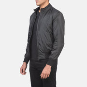 Black Nylon Bomber Jacket - Vista posteriore Showing Tailored Shoulder Fit &amp; Clean Hemline