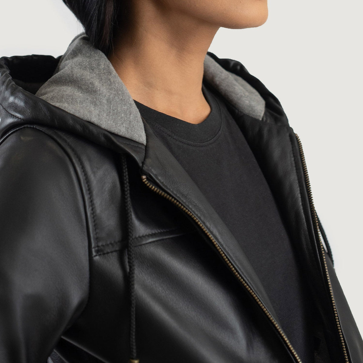 
Rebella Hooded Bomber in Pelle da Donna – alternate product view 6