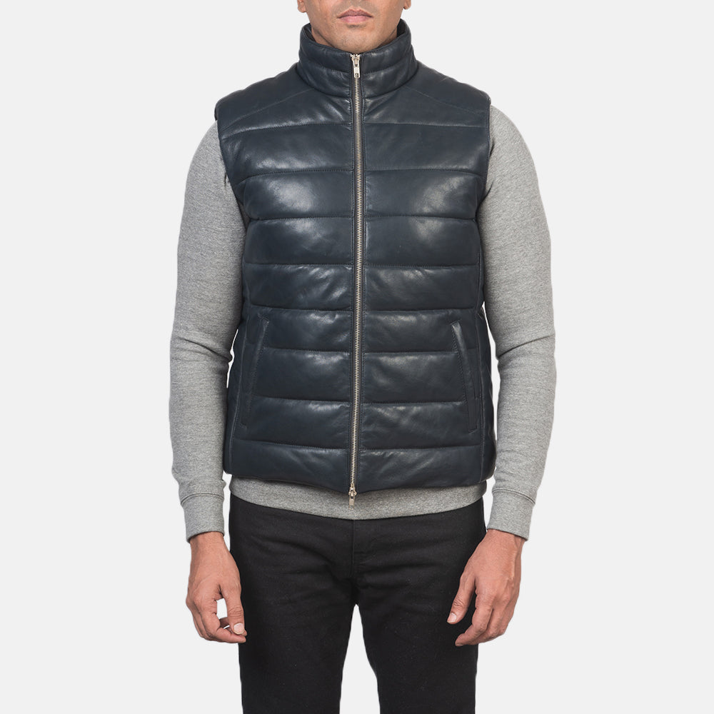 
Dettaglio ravvicinato of Classic Collar & Zipper with Dual Puller Hardware on Reeves Blu Leather Gilet imbottito da Uomo