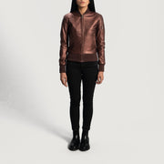 Dettaglio ravvicinato of Varsity &amp; Zipper Hardware on Women's Reida Bordeaux Bomber in Pelle da Donna