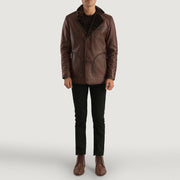 
Dettaglio ravvicinato of Notch & Button Hardware on Rocky Marrone Fur Cappotto in Pelle da Uomo