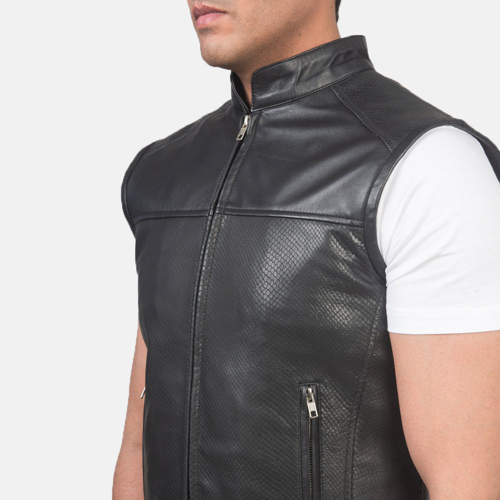 
Vista interna Showing Quilted Polyester Lining & Due tasche interne funzionali