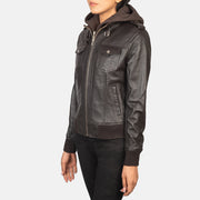 
Brown Sheepskin Leather Bomber Jacket - Vista posteriore con spalle definite e orlo pulito