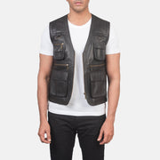 
Safari Marrone Gilet in Pelle da Uomo in Brown Sheepskin Leather - Vista frontale e silhouette sartoriale | Acquista online
