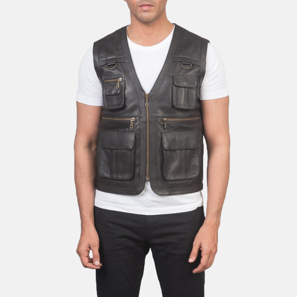 
Dettaglio ravvicinato of Classic Collar & Zipper Hardware on Safari Marrone Gilet in Pelle da Uomo