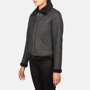 
Distressed Black Sheepskin Snuffed Bomber Jacket - Vista posteriore con spalle definite e orlo pulito