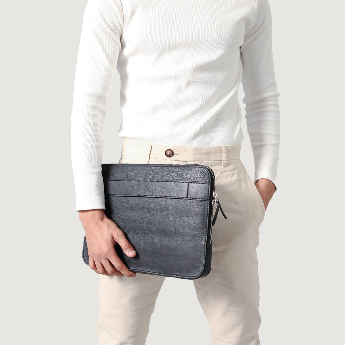 
The Baxter Leather Laptop Sleeve da Donna da Donna – alternate product view 5