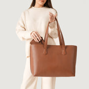 
The Bianca Borsa tote in pelle – alternate product view 9