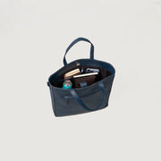 
The Poet Borsa tote in pelle – alternate product view 8