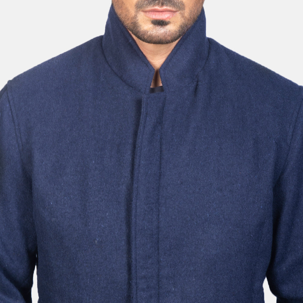 Vista interna Showing Polyester Lining &amp; Dual Inside Utility Storage Pockets